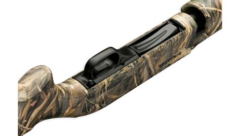 Winchester SXP Waterfowl Max5 12 Gauge 28" Barrel Pump Action Shotgun