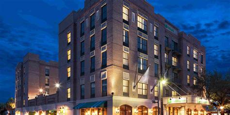 Hotels Downtown Savannah, GA | Holiday Inn Savannah Historic District