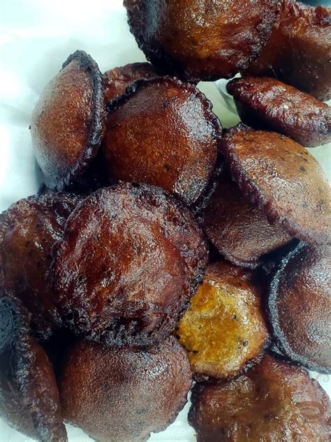 Kerala Style Neyyappam Recipe – pachakam.com