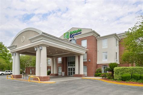 HOLIDAY INN EXPRESS & SUITES LAFAYETTE, AN IHG HOTEL $85 ($̶1̶3̶5̶) - Updated 2023 Prices ...