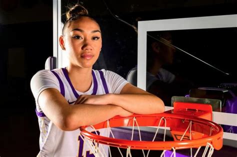 Last-Tear Poa helps LSU Womens Basketball to first ever NCAA Womens ...