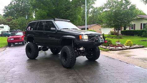 3 Lift Jeep Grand Cherokee