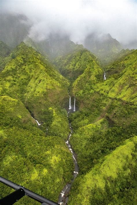 Our Favorite 2023 Air Tours on Kauaʻi (Helicopter, Airplane, Skydiving, ..)