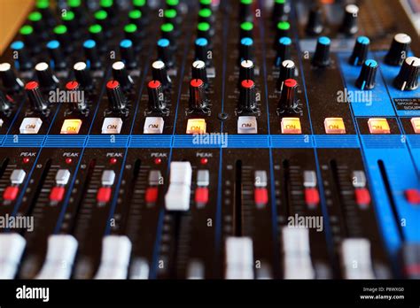 Equipment of an audio recording studio Stock Photo - Alamy