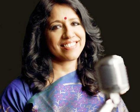 Kavita Krishnamurthy Wiki, Age, Husband, Children, Family, Biography ...