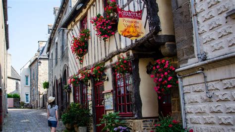 The medieval city of Dol-de-Bretagne and Mont-Dol | Ille & Vilaine ...