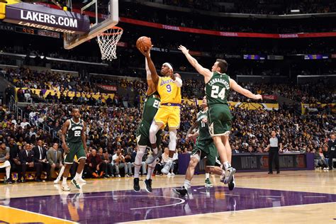 Photos: Lakers vs Bucks (03/06/2020) Photo Gallery | NBA.com