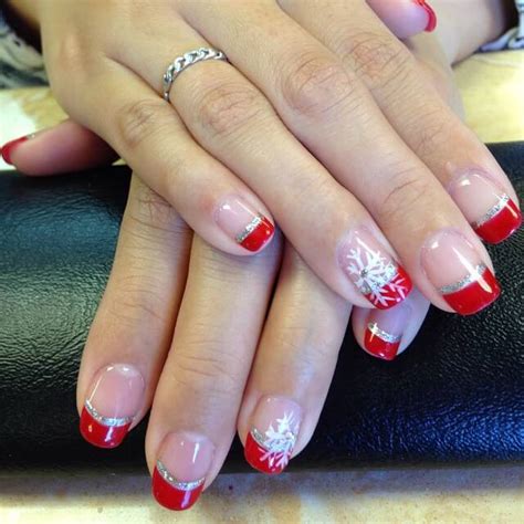 50 Amazing French Manicure Designs - Cute French Nail Arts 2025 ...