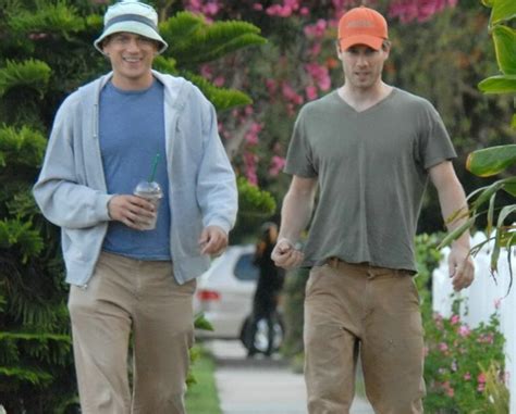 Is Luke Macfarlane Married? Luke still with a Boyfriend Wentworth Miller!