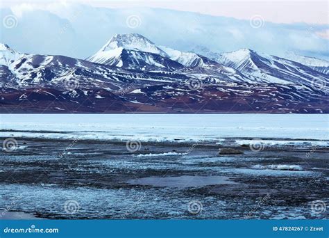 Manasarovar Lake, Tibet stock image. Image of himalaya - 47824267