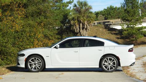 2015 Dodge Charger R/T Review - autoevolution