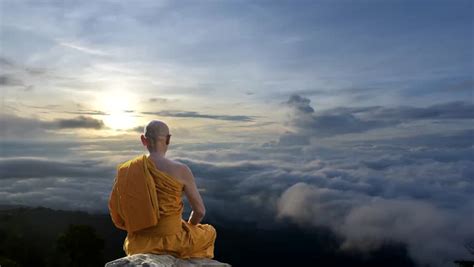 Buddhist Monks in Meditation On Stock Footage Video (100% Royalty-free) 1015119313 | Shutterstock