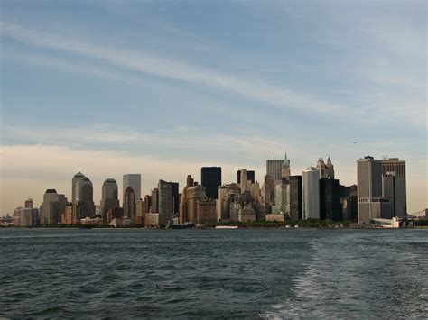 File:New York City skyline 08.jpg - Wikimedia Commons