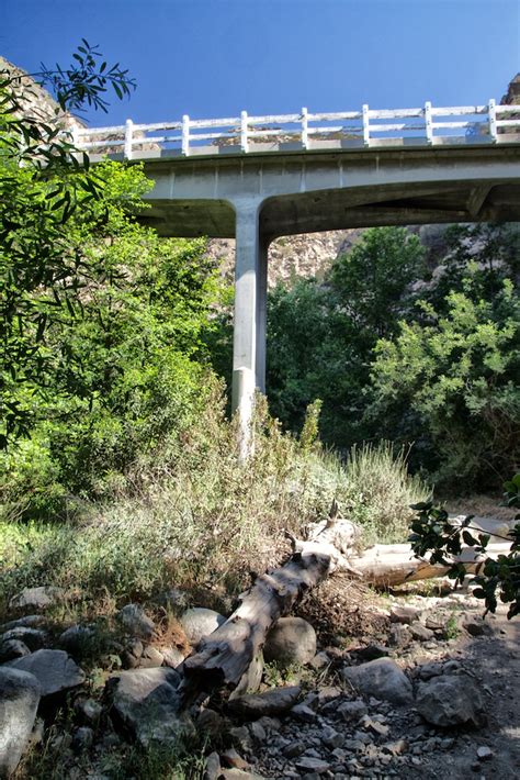 Eaton Canyon Falls: LA's Most Crowded Hike - California Through My Lens