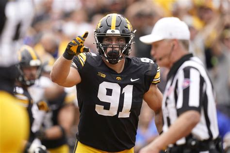 An underrated draft option at 28th overall? Bengals Thursday morning briefing - cleveland.com