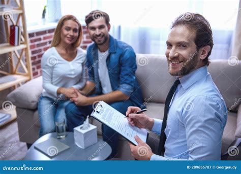 Couple at the psychologist stock image. Image of consultation - 289656787