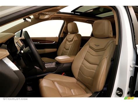 Maple Sugar Interior 2017 Cadillac XT5 Platinum AWD Photo #131609020 ...