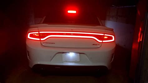 Back to US tail light 1/3 French Dodge Charger SRT 392 - YouTube