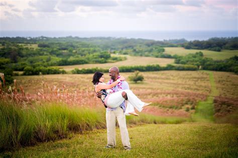 9 Kauai Wedding Venues That Prove Hawaii Is Heaven on Earth