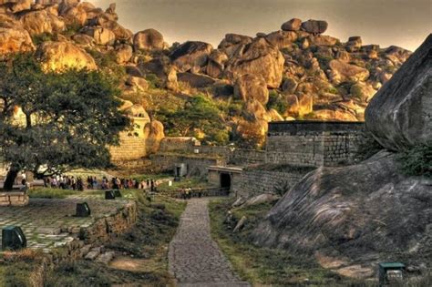 The magnificent fort of Chitradurga • The Mysterious India