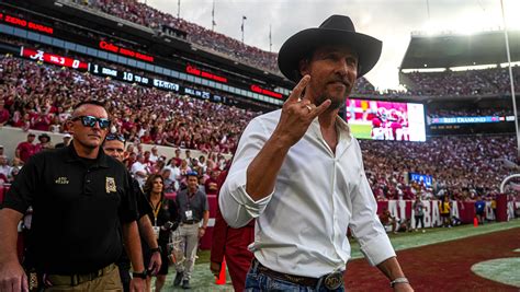 Matthew McConaughey raves Texas' win over Alabama on 'TODAY Show'