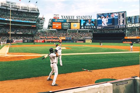 Yankee Stadium in New York - Home to the New York Yankees – Go Guides