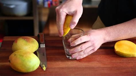 How To Peel a Mango?