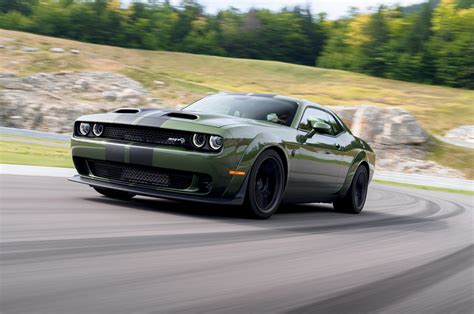 2019 Dodge Challenger SRT Hellcat Redeye Enters Production | Automobile Magazine