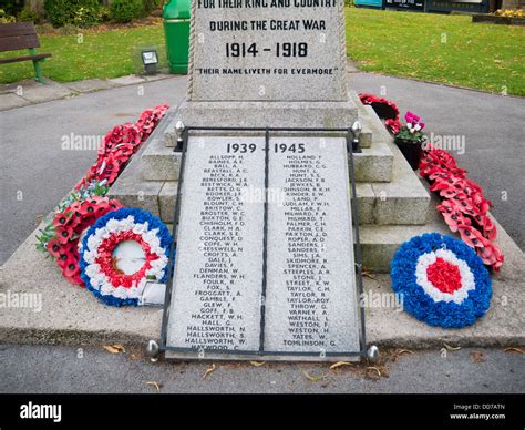 Belper War Memorial showing the names of people who died in World War 1 ...