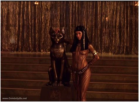 Anck-Su-Namun from The Mummy | Egyptian beauty, Historical fashion, Patricia velásquez