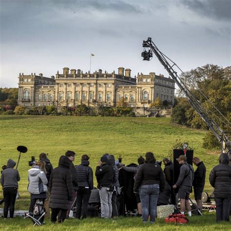 Visit Downton Abbey’s Most Beautiful Filming Locations | Downton abbey ...