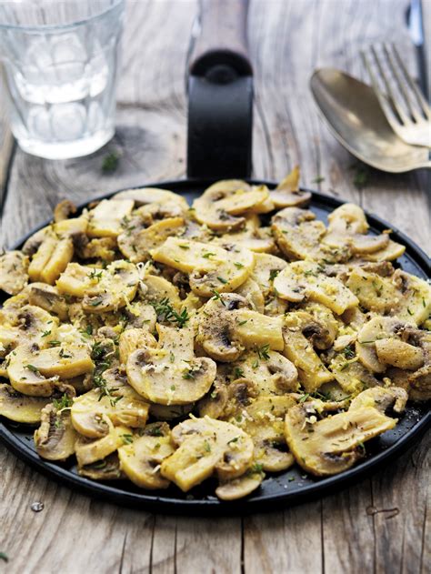 The Iron You: Easy Baked Parmesan Mushrooms