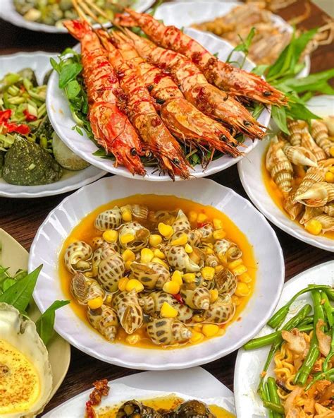 Review of delicious and cheap seafood restaurants in Saigon that ...