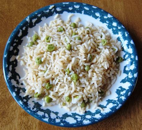 Easy Rice Recipe With Green Peas – Melanie Cooks