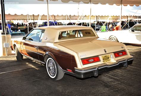 1979 Buick Riviera - Information and photos - MOMENTcar