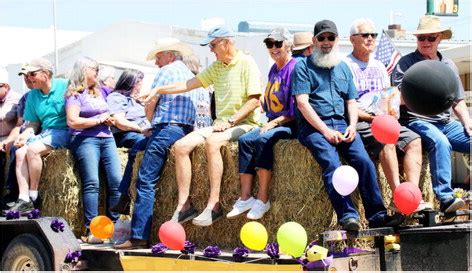 Frontier Days Parade Features Floats, Reunion - Northern Plains Independent