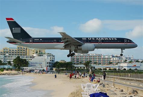 The Amazing World : Princess Juliana International Airport, Simpson Bay, Sint Maarten