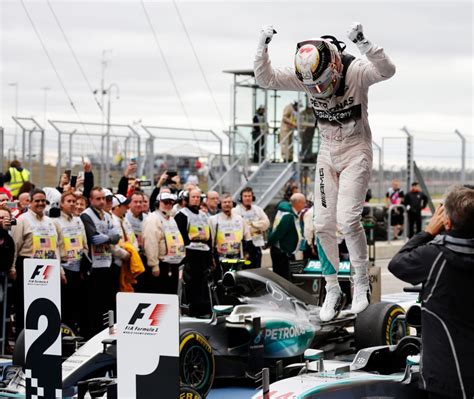 Lewis Hamilton wins U.S. Grand Prix, F1 season championship | CTV News