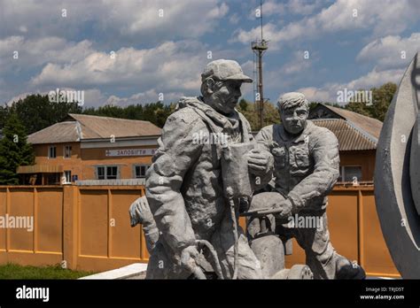 Memorial to the liquidators killed at Chernobyl Nuclear Power Plant ...