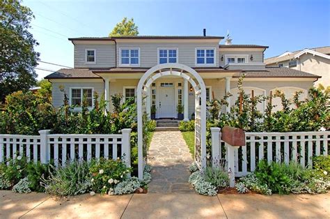 House In Pacific Palisades — Bill James Architects Inc