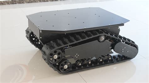 Tracked robot chassis