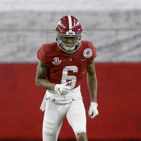 Alabama's DeVonta Smith Named 2020 Biletnikoff Award Winner | News, Scores, Highlights, Stats ...