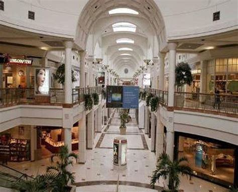 Menlo Park Mall to remain closed on Monday August 29 due to power loss ...