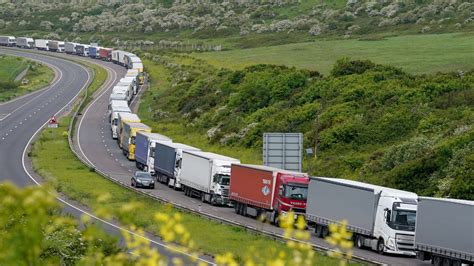 Longer lorries allowed on Britain's roads despite fears over risks to ...