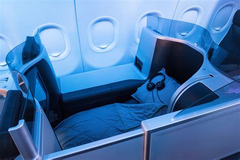 JetBlue Facing Backlash For Charging Couple Over $5,000 For Faulty Mint Seats