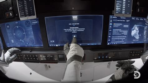 SpaceX - Crew Dragon Touchscreen Displays UI/UX