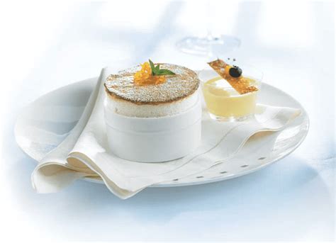 10 Cruise Ship Dessert Recipes You Can Make With Your Family