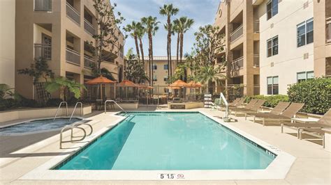 Extended Stay Hotels in Cypress, CA | Hyatt House Cypress