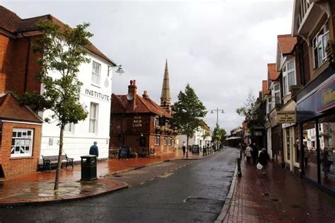 One-hour parking charge cut in Egham after business fears raised - Surrey Live