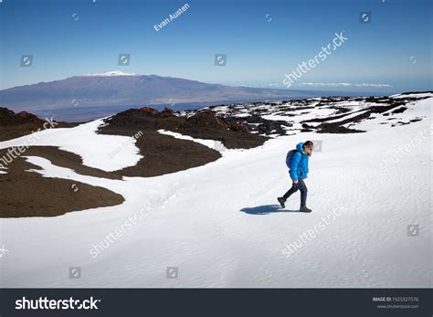 2,562 Hawaii snow Images, Stock Photos & Vectors | Shutterstock